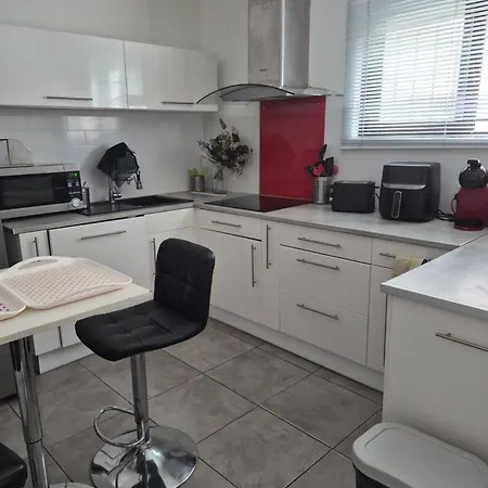 Maison 70m2 Proche 펜션